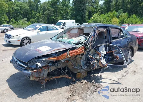 2007 Honda Accord 2.4 Se из США, поврежденный, VIN 1HGCM563X7A028037